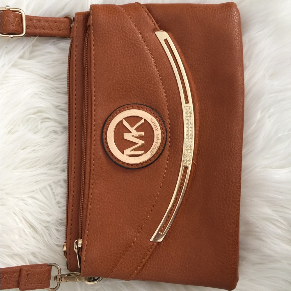 Michael Kors Cross body Purse